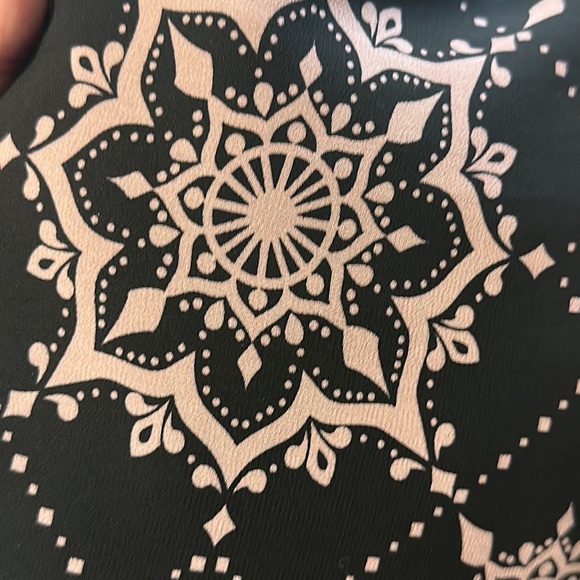 CHARLOTTE RUSSE Boho Long Slit Sleeves V-Neck Pink & Black Chiffon Flowy Dress. - Picture 2 of 11